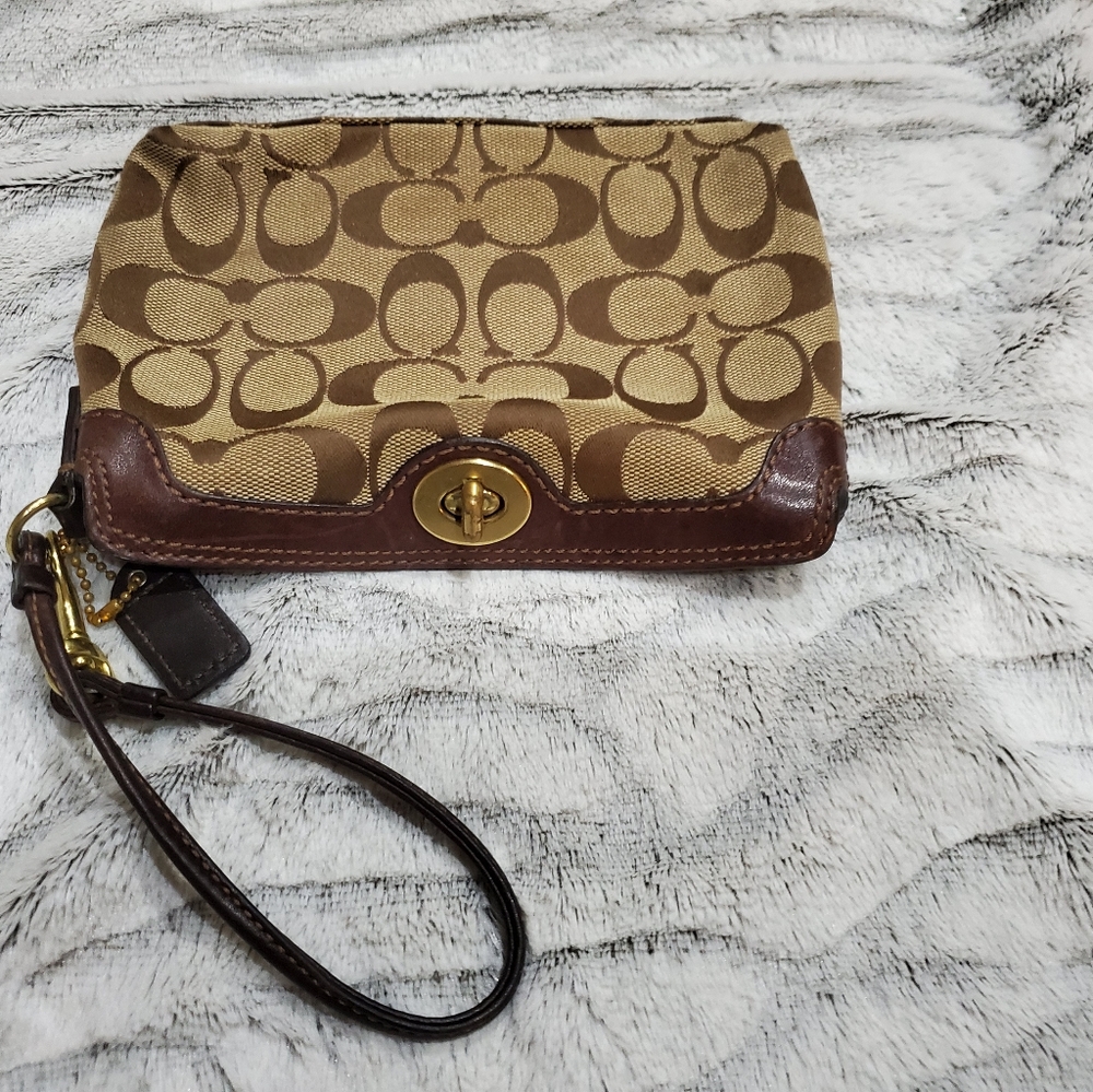 COACH JACQUARD AND BROWN LEATHER WRISLET